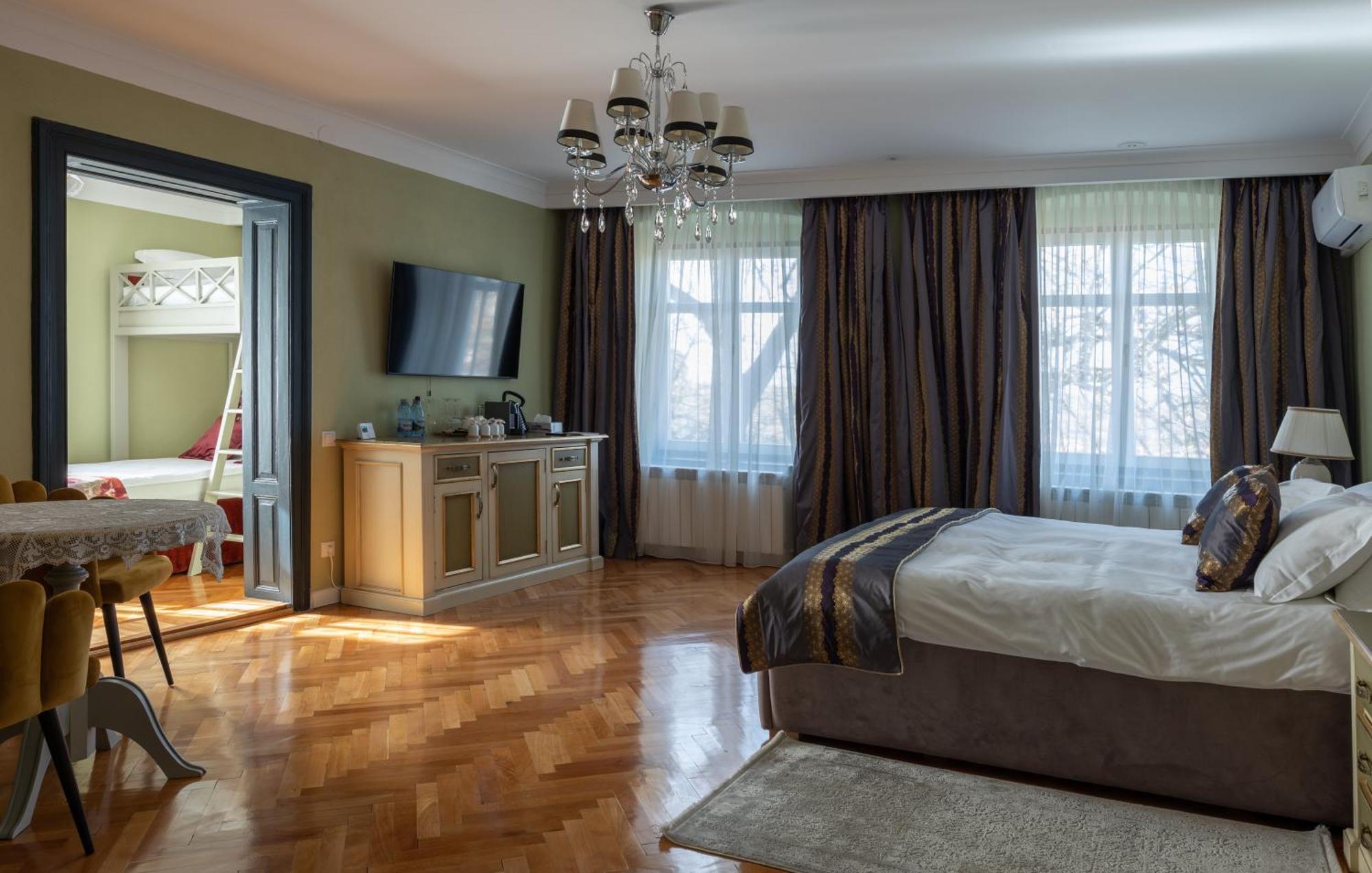 Bed and Breakfast Magister Seven Сібіу Екстер'єр фото