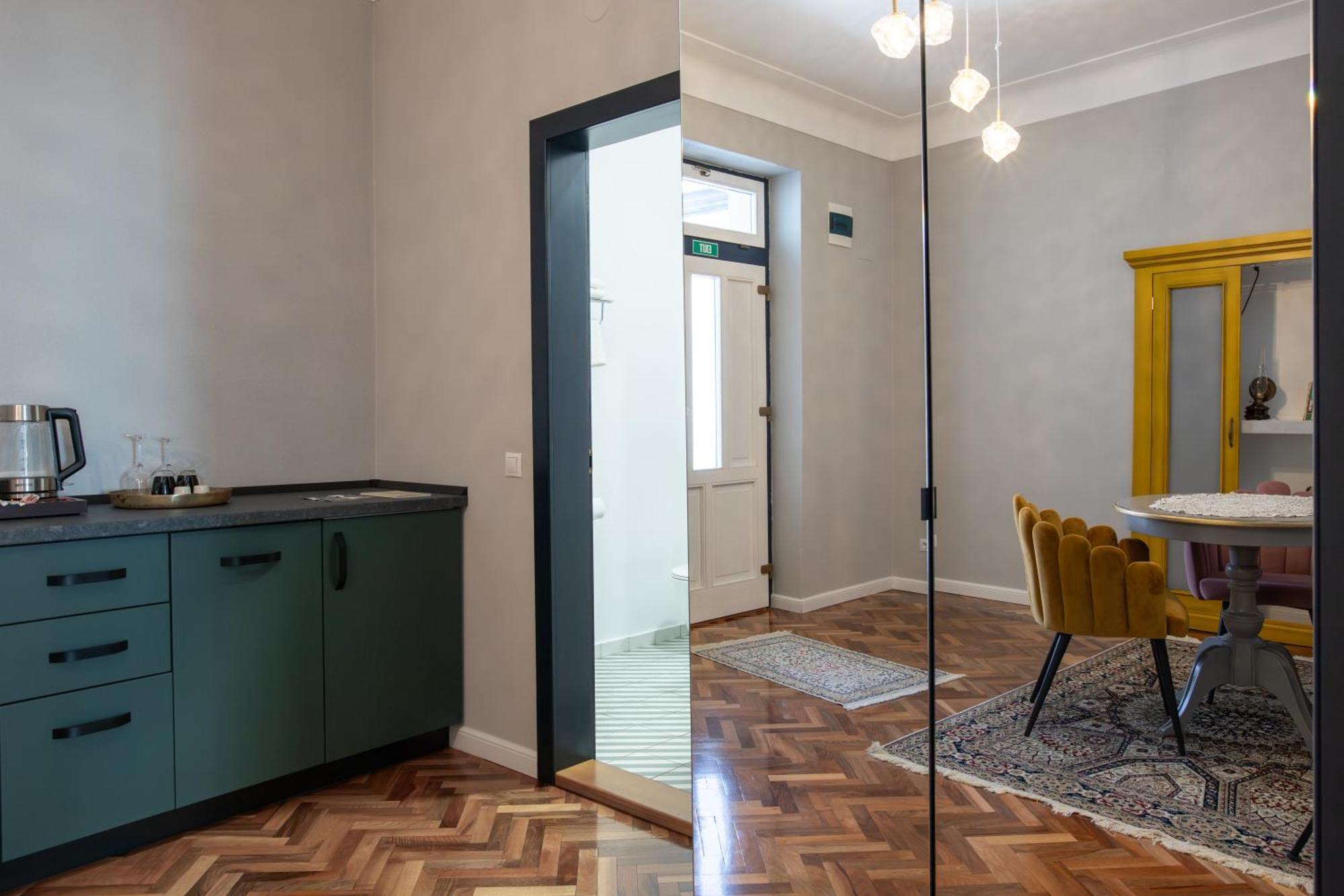 Bed and Breakfast Magister Seven Сібіу Екстер'єр фото