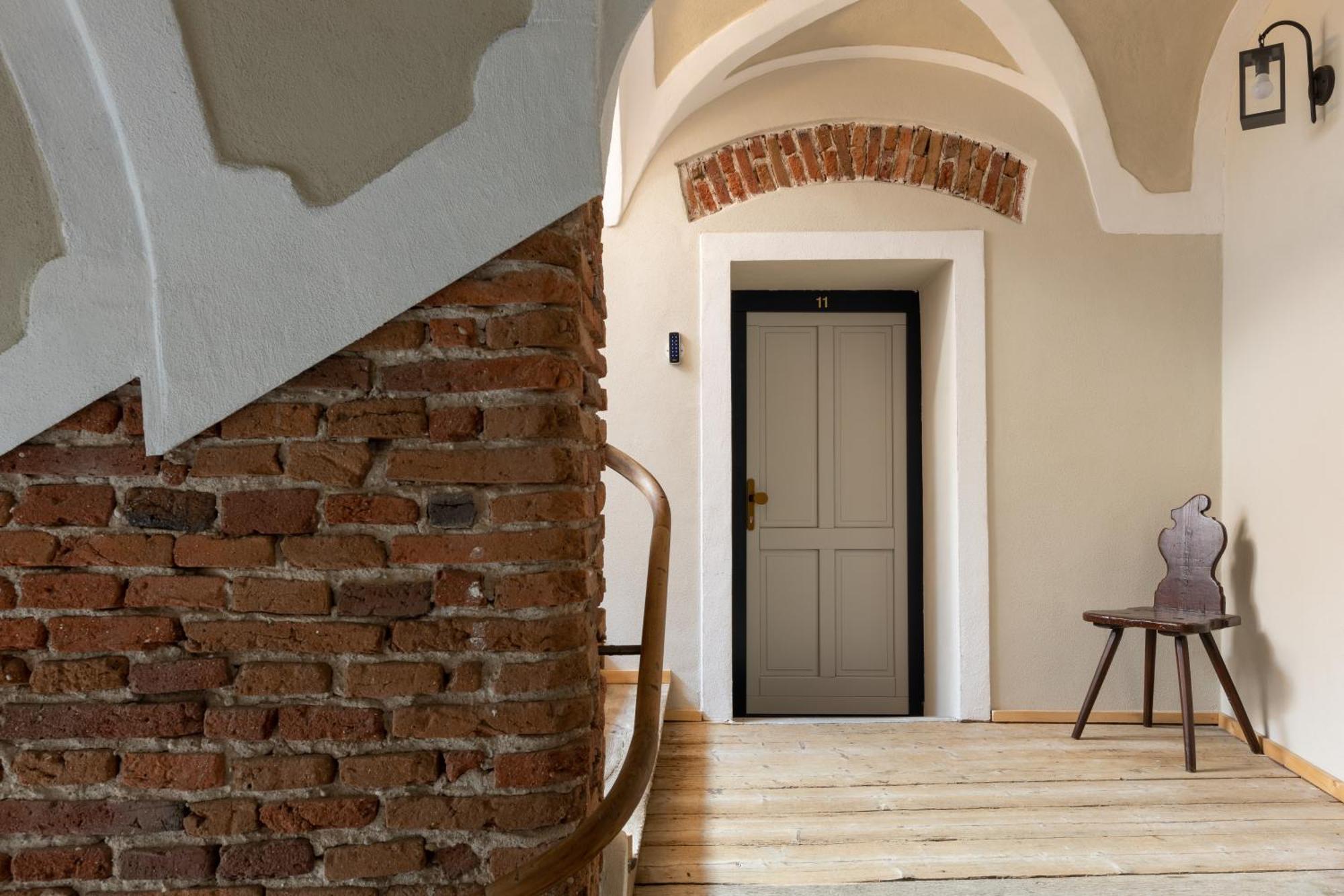 Bed and Breakfast Magister Seven Сібіу Екстер'єр фото