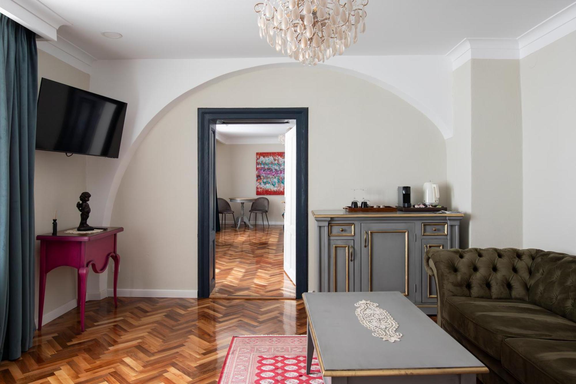 Bed and Breakfast Magister Seven Сібіу Екстер'єр фото