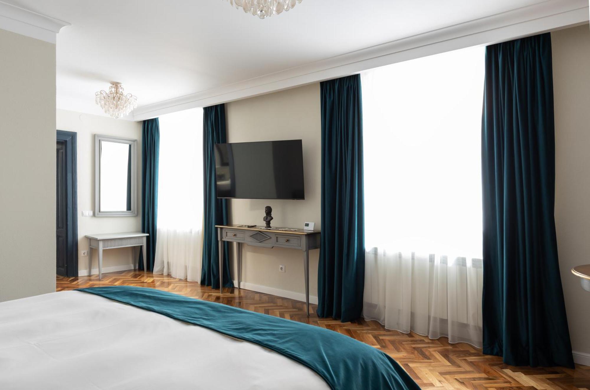 Bed and Breakfast Magister Seven Сібіу Екстер'єр фото