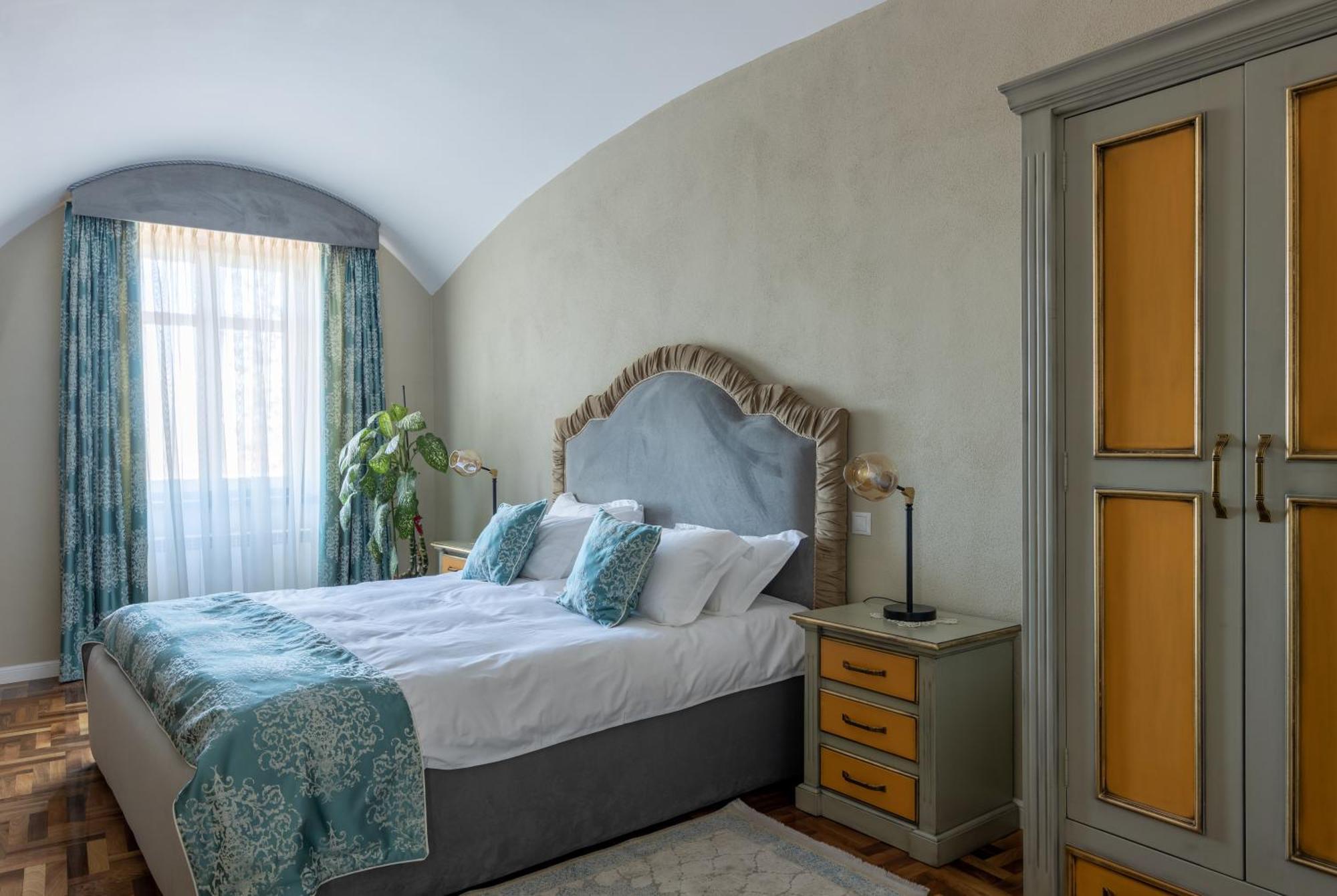 Bed and Breakfast Magister Seven Сібіу Екстер'єр фото